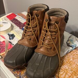 Sperry Tan and brown Lace-Up Boots
